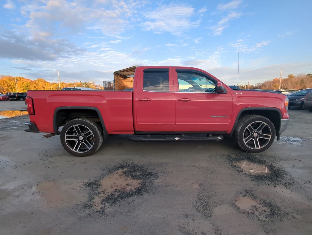 2015  Sierra 1500 SLE in Dartmouth, Nova Scotia - 9 - w1024h768px