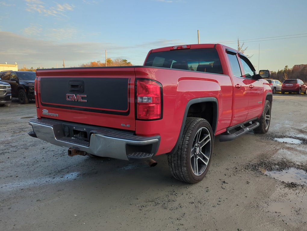 2015  Sierra 1500 SLE in Dartmouth, Nova Scotia - 8 - w1024h768px