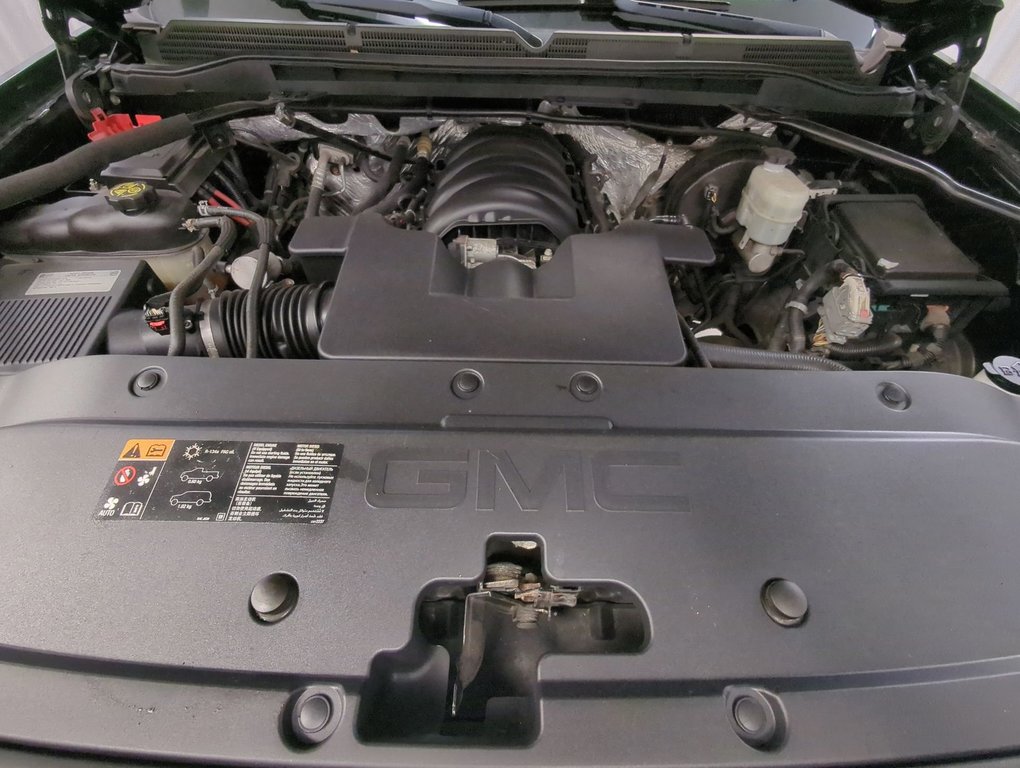 2015 GMC Sierra 1500 SLT in Dartmouth, Nova Scotia - 24 - w1024h768px