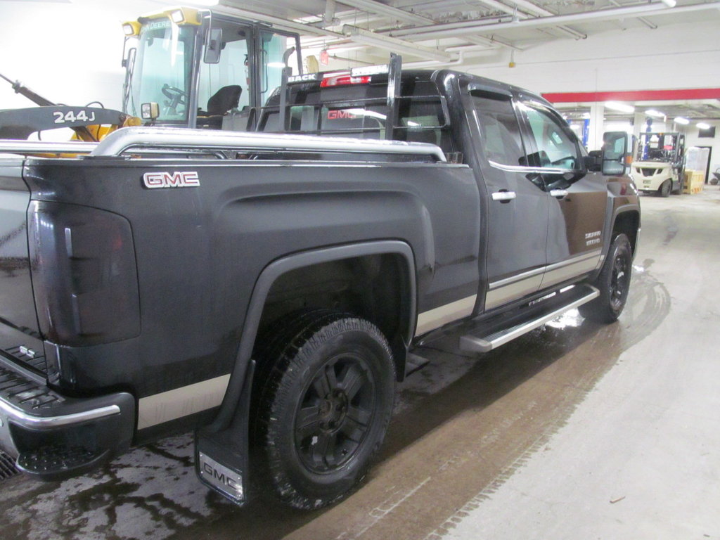 2015 GMC Sierra 1500 SLT in Dartmouth, Nova Scotia - 4 - w1024h768px