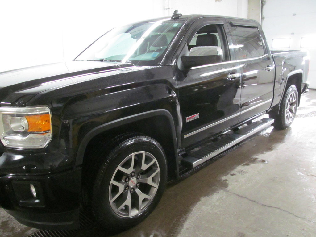 2015 GMC Sierra 1500 SLT in Dartmouth, Nova Scotia - 2 - w1024h768px