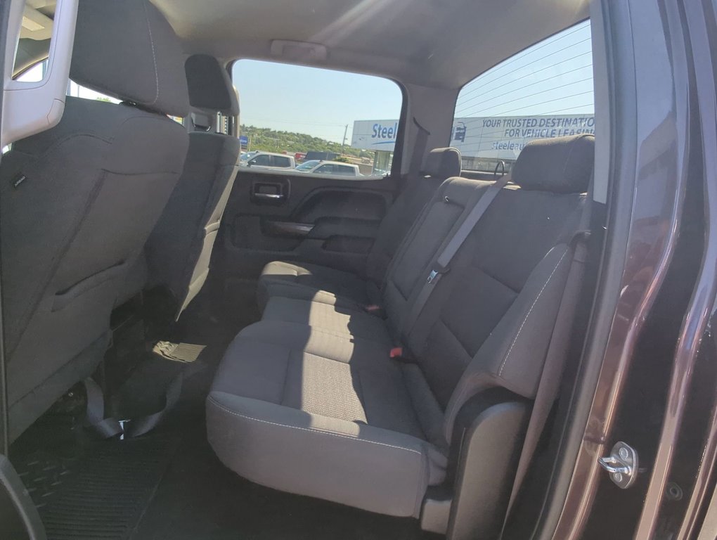 2016  Sierra 1500 SLE V8 Fresh 2 year MVI in Dartmouth, Nova Scotia - 22 - w1024h768px