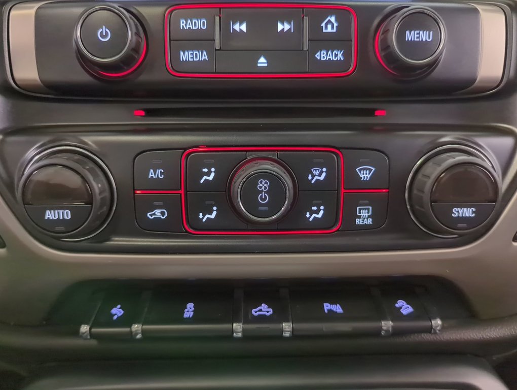 2016 GMC Sierra 1500 Denali in Dartmouth, Nova Scotia - 18 - w1024h768px