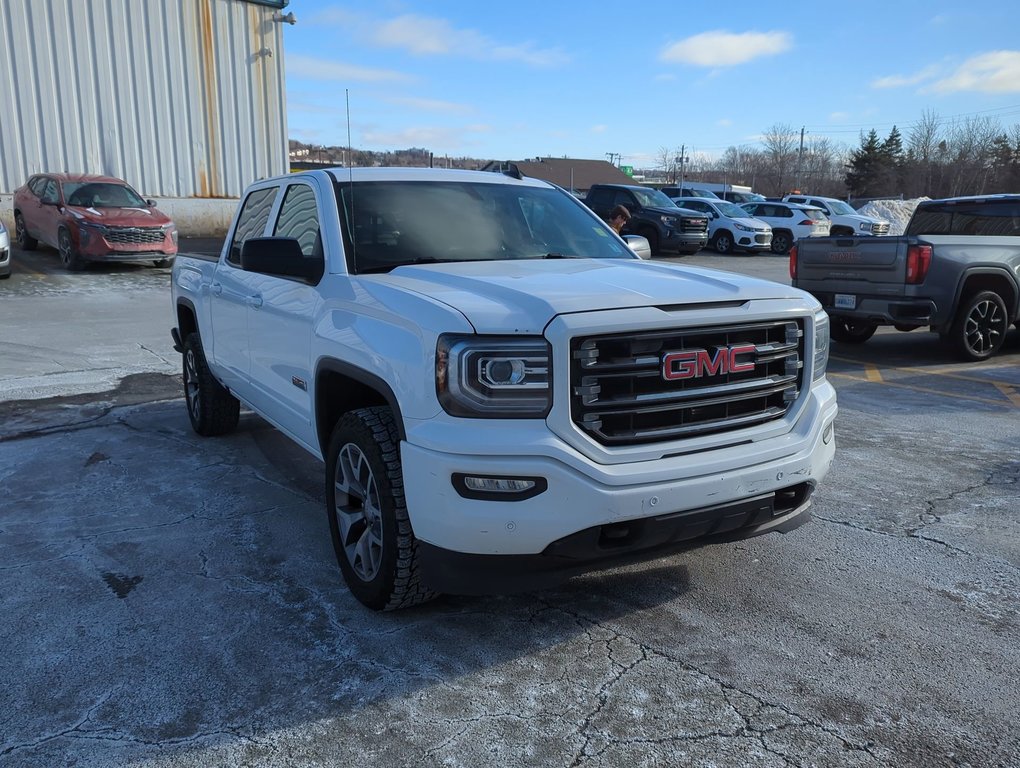 2017 GMC Sierra 1500 SLT in Dartmouth, Nova Scotia - 2 - w1024h768px