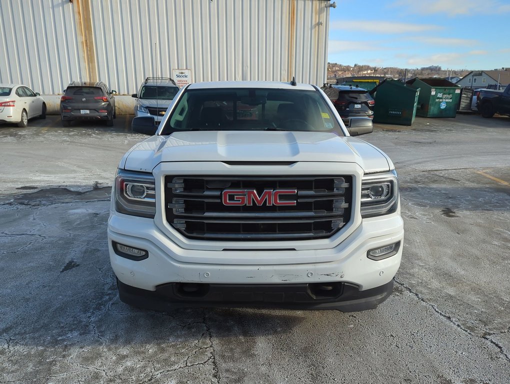 2017 GMC Sierra 1500 SLT in Dartmouth, Nova Scotia - 3 - w1024h768px