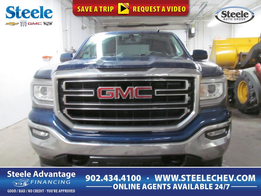 2017 GMC Sierra 1500 SLE in Dartmouth, Nova Scotia - 1 - w1024h768px