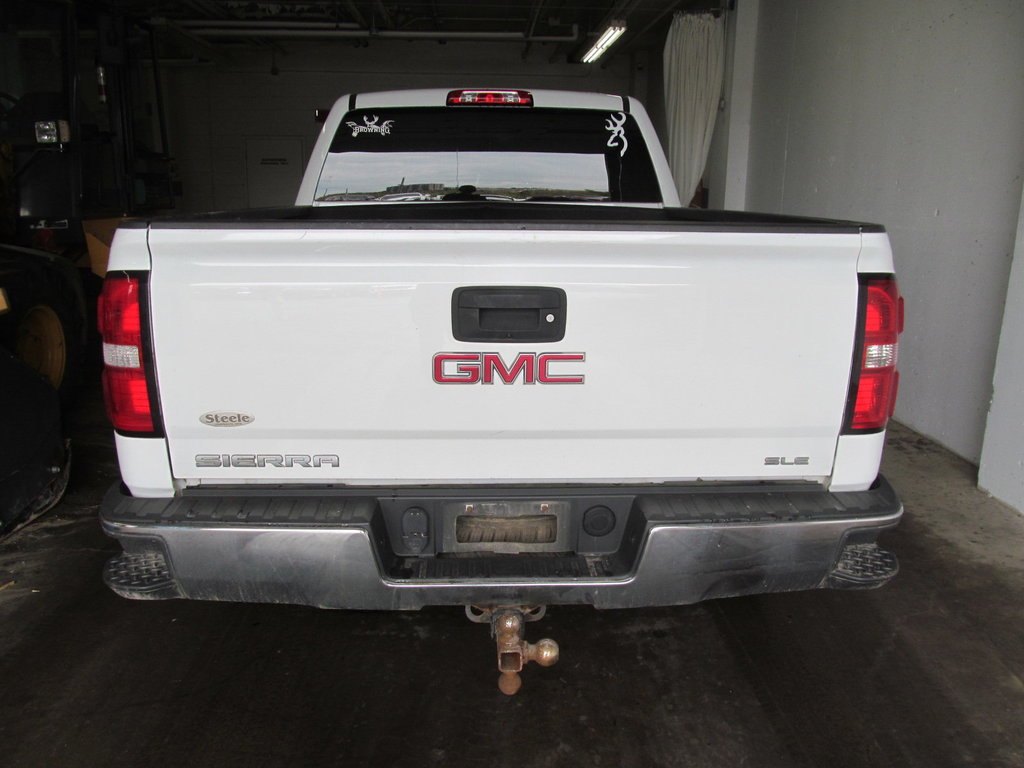 2017 GMC Sierra 1500 SLE in Dartmouth, Nova Scotia - 3 - w1024h768px