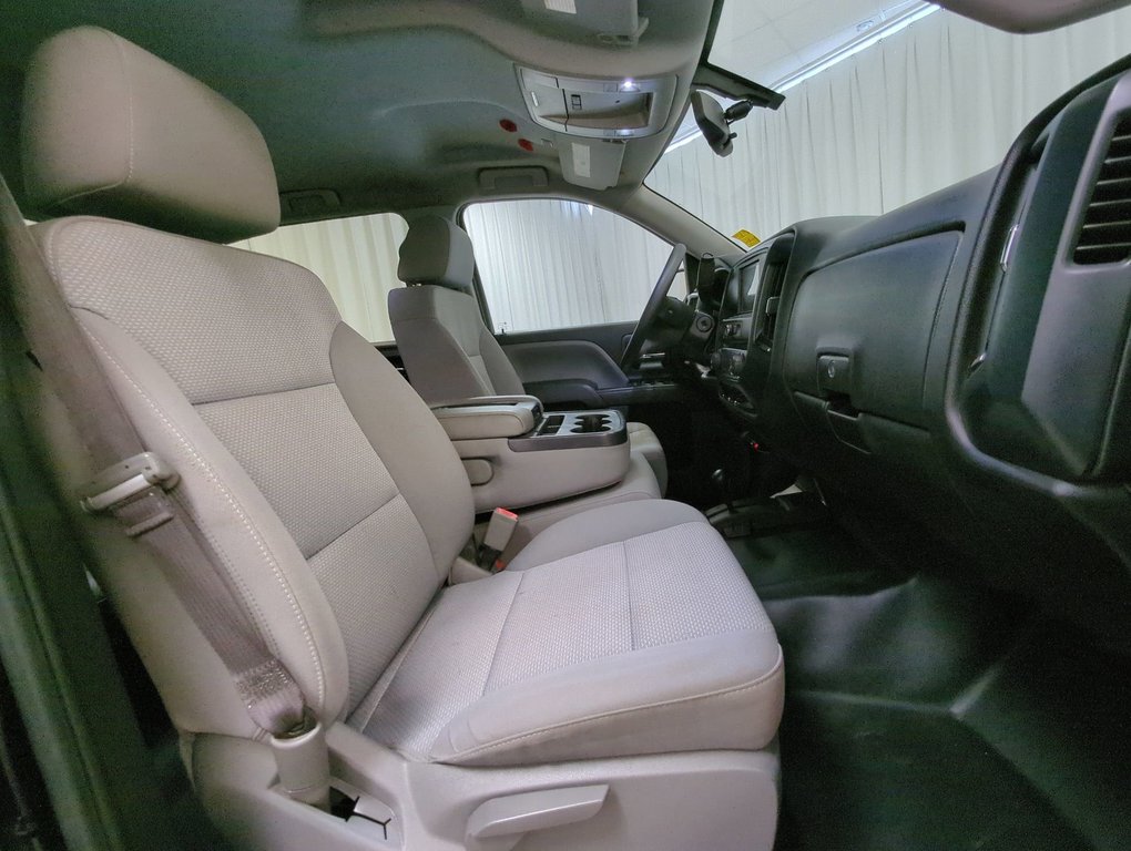 2017 GMC Sierra 1500 BASE in Dartmouth, Nova Scotia - 25 - w1024h768px