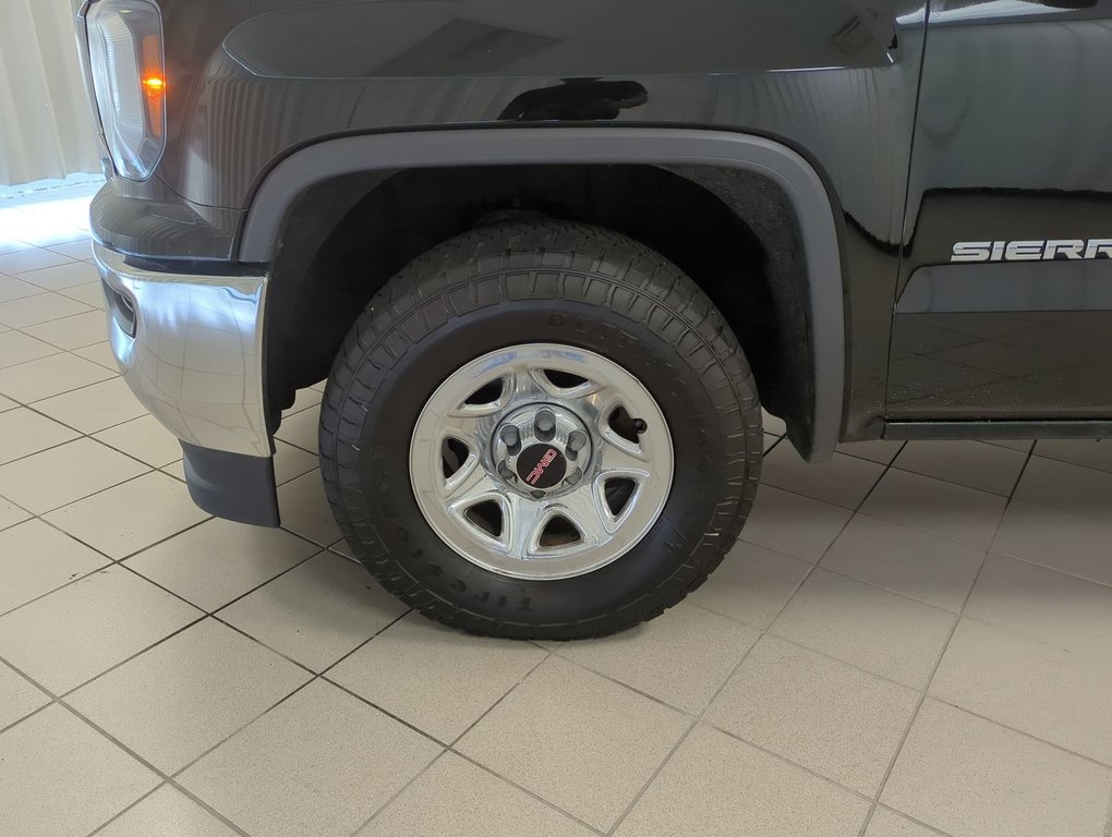 2017 GMC Sierra 1500 BASE in Dartmouth, Nova Scotia - 10 - w1024h768px