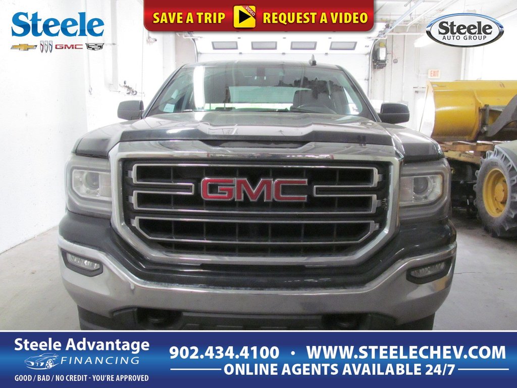 2017 GMC Sierra 1500 SLE in Dartmouth, Nova Scotia - 1 - w1024h768px