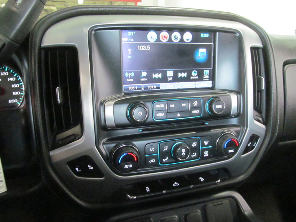 2017 GMC Sierra 1500 SLE in Dartmouth, Nova Scotia - 6 - w1024h768px
