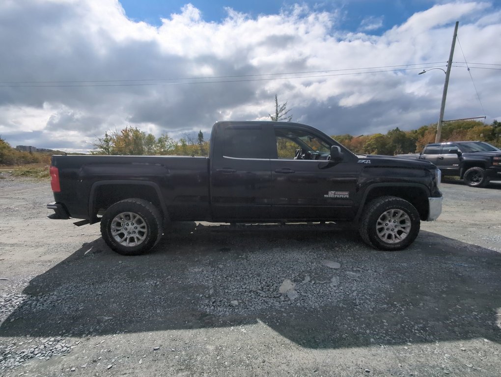 2018  Sierra 1500 SLE in Dartmouth, Nova Scotia - 9 - w1024h768px