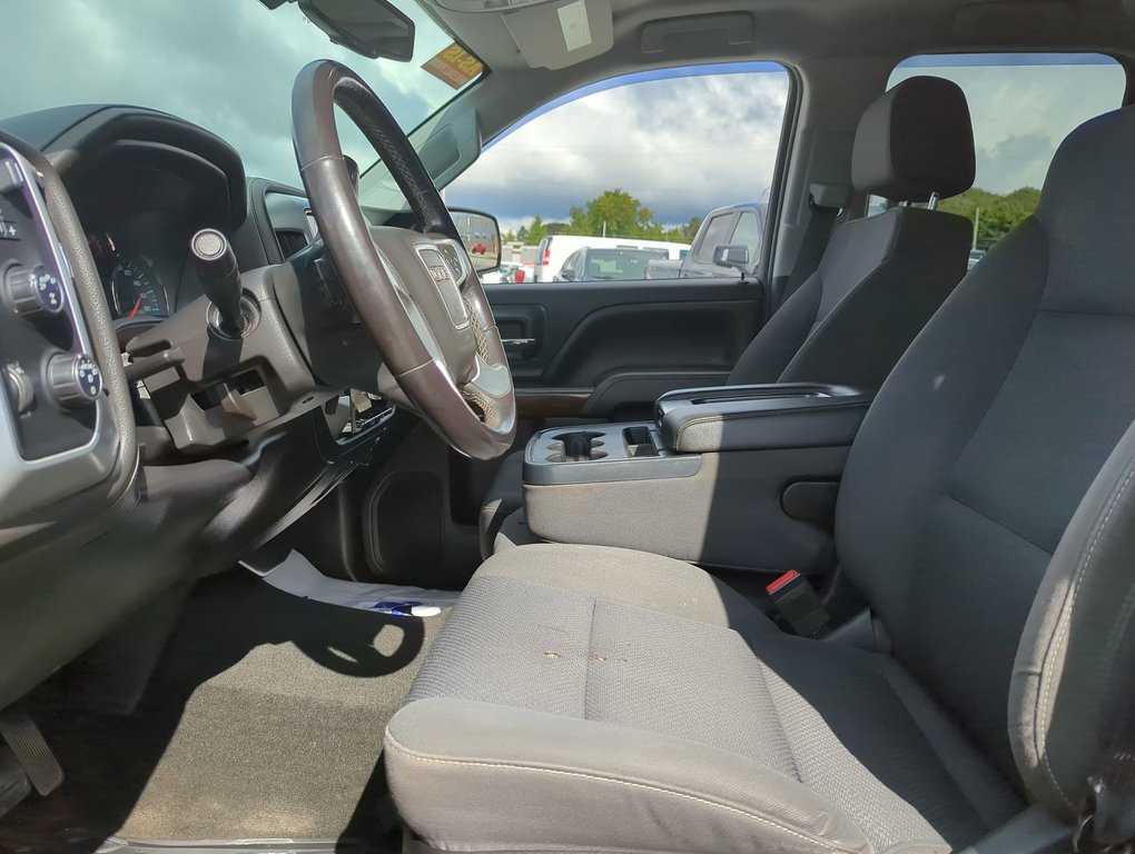 2018  Sierra 1500 SLE in Dartmouth, Nova Scotia - 11 - w1024h768px