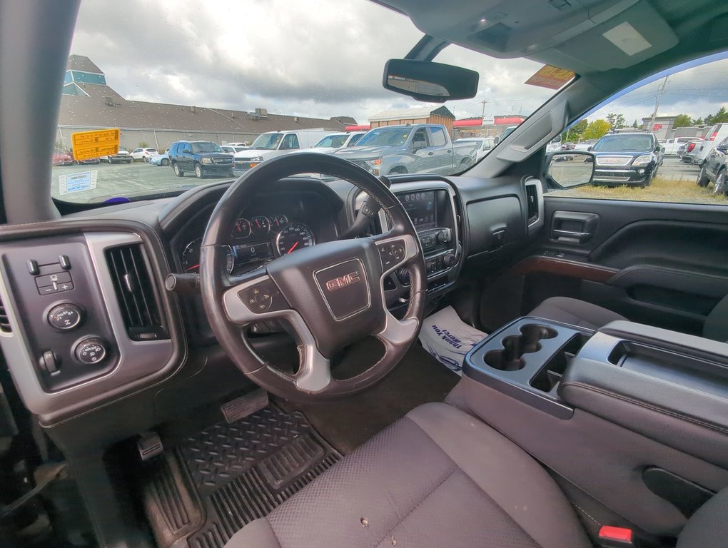 2018  Sierra 1500 SLE in Dartmouth, Nova Scotia - 19 - w1024h768px