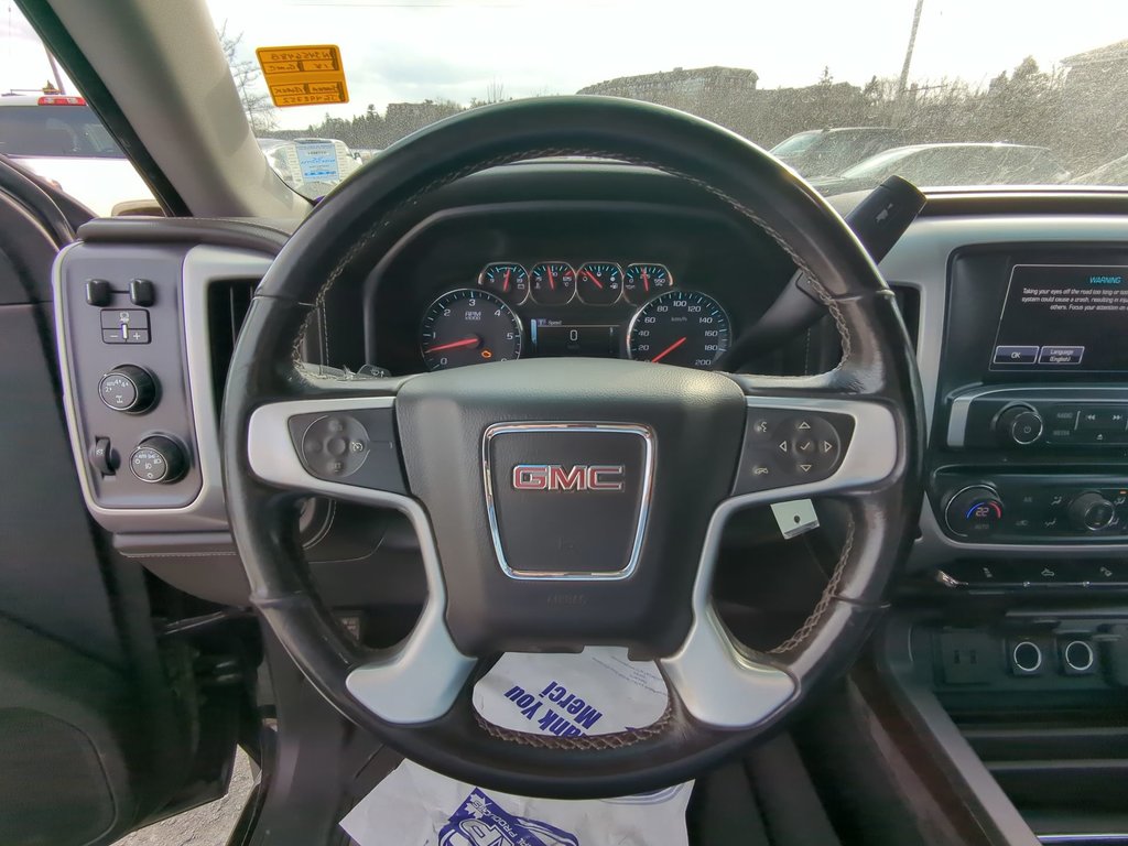 2018 GMC Sierra 1500 SLE in Dartmouth, Nova Scotia - 14 - w1024h768px