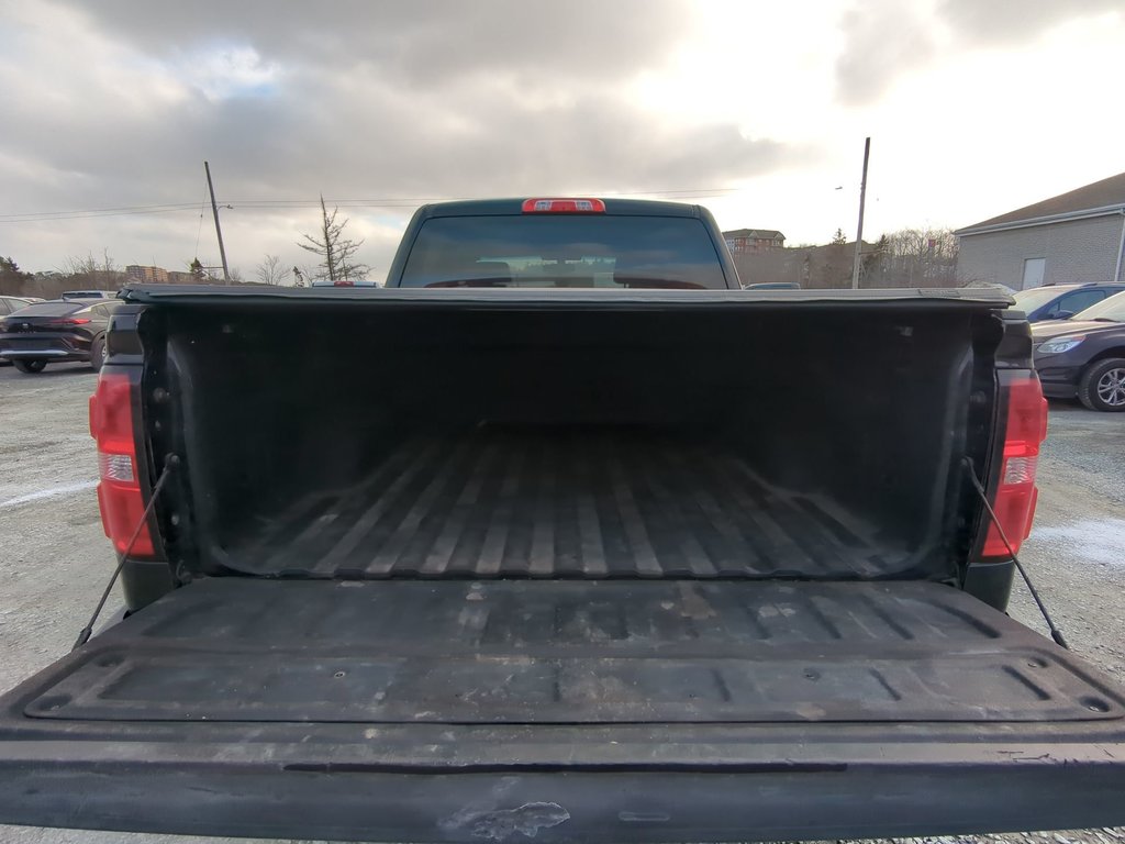 2018 GMC Sierra 1500 SLE in Dartmouth, Nova Scotia - 22 - w1024h768px