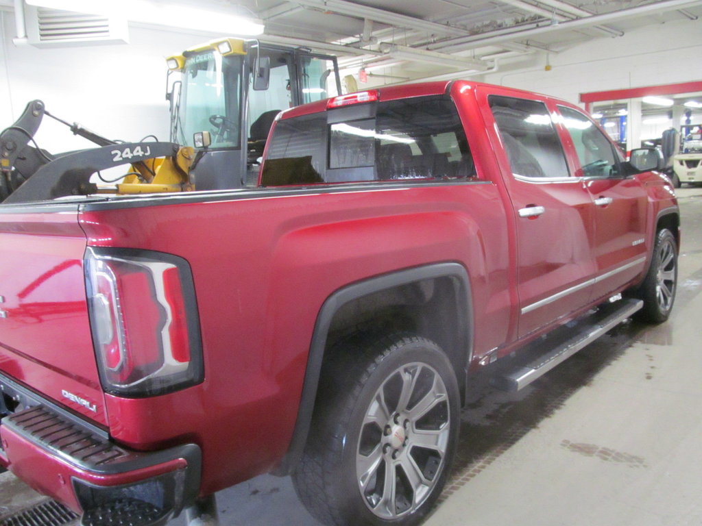 2018 GMC Sierra 1500 Denali Leather Roof *GM Certified* in Dartmouth, Nova Scotia - 4 - w1024h768px