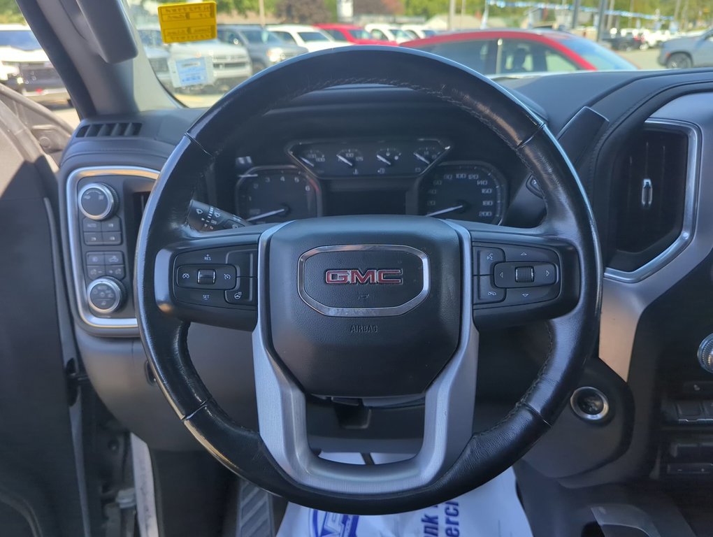 2019  Sierra 1500 SLT in Dartmouth, Nova Scotia - 14 - w1024h768px