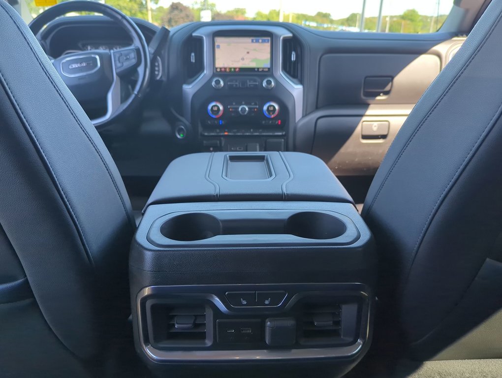 2019  Sierra 1500 SLT in Dartmouth, Nova Scotia - 21 - w1024h768px