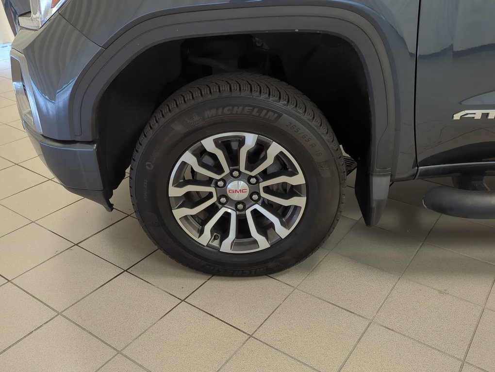 2019 GMC Sierra 1500 AT4 in Dartmouth, Nova Scotia - 10 - w1024h768px