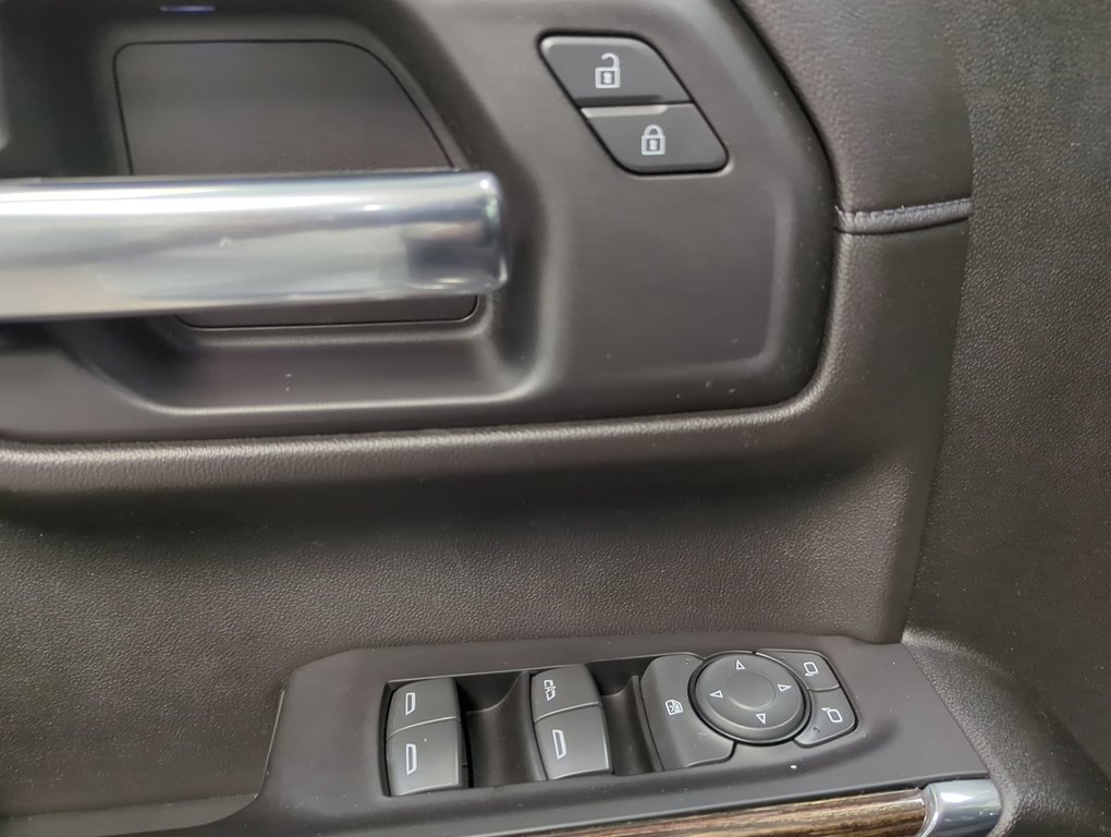 2019 GMC Sierra 1500 SLE in Dartmouth, Nova Scotia - 13 - w1024h768px