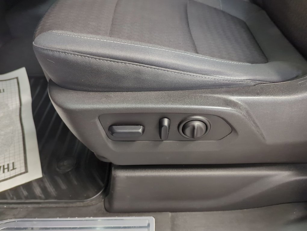 2019 GMC Sierra 1500 SLE in Dartmouth, Nova Scotia - 12 - w1024h768px