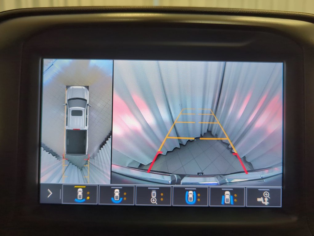 2019 GMC Sierra 1500 AT4 in Dartmouth, Nova Scotia - 17 - w1024h768px