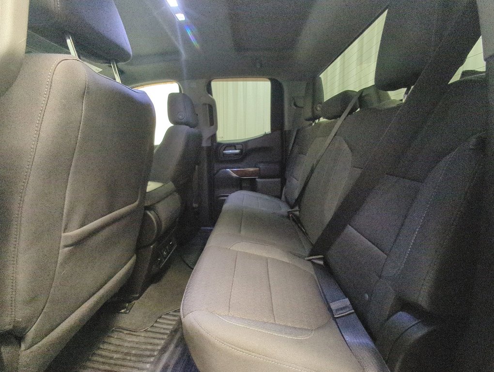 2020 GMC Sierra 1500 SLE in Dartmouth, Nova Scotia - 21 - w1024h768px