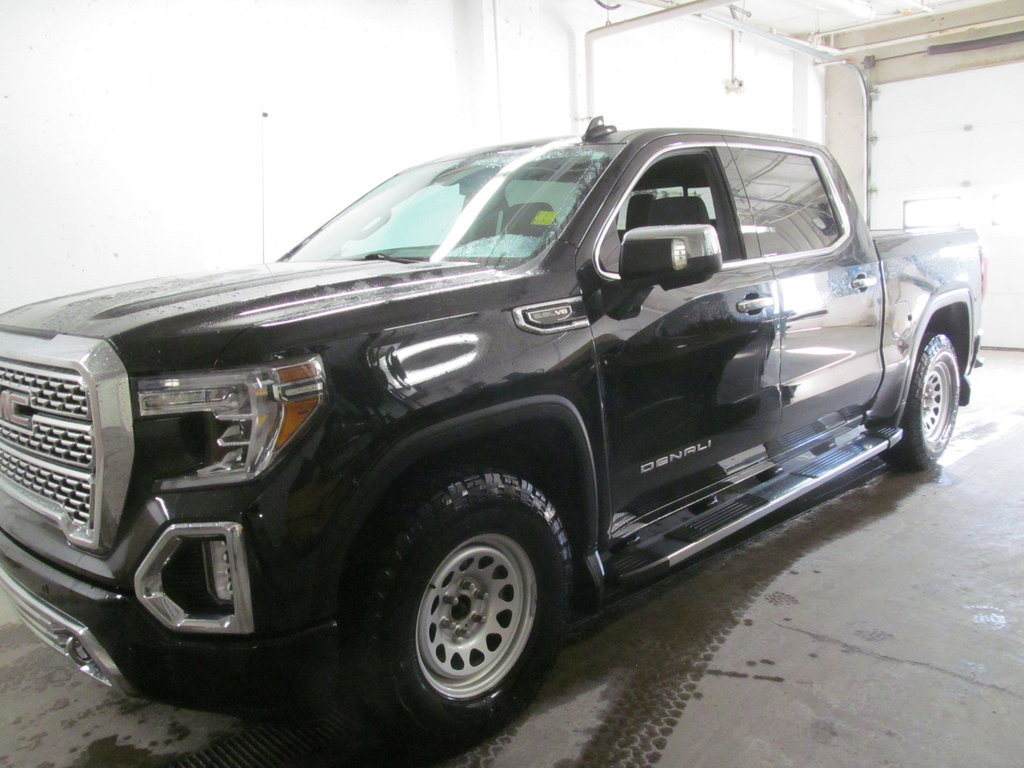 2021 GMC Sierra 1500 Denali in Dartmouth, Nova Scotia - 2 - w1024h768px