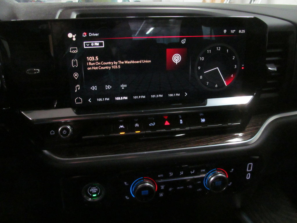 2022 GMC Sierra 1500 Elevation in Dartmouth, Nova Scotia - 6 - w1024h768px