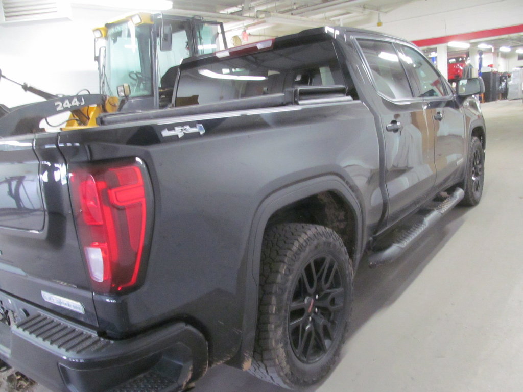 2022 GMC Sierra 1500 Elevation in Dartmouth, Nova Scotia - 4 - w1024h768px
