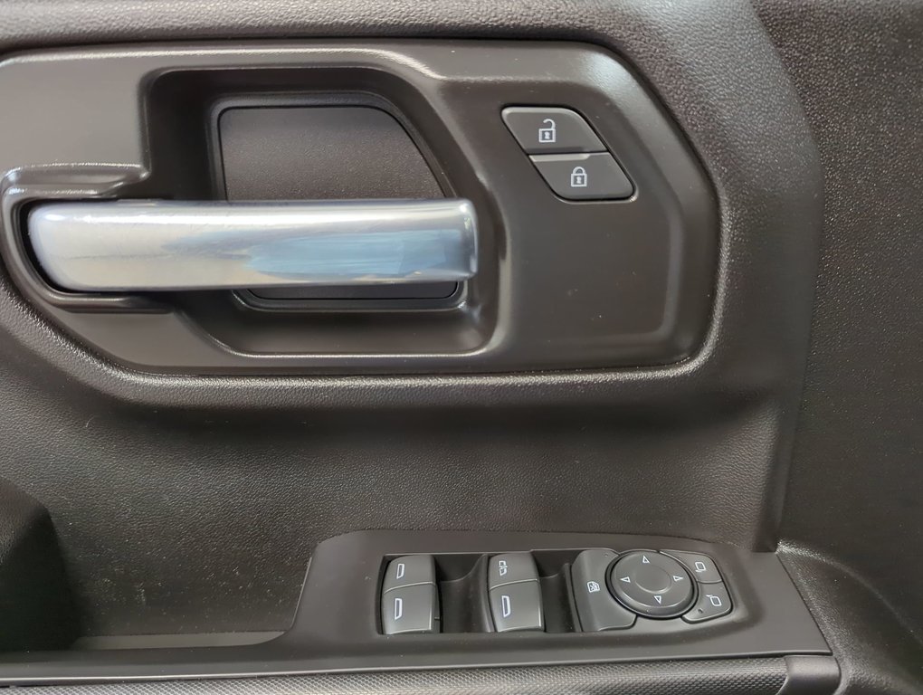 2022 GMC Sierra 1500 Pro in Dartmouth, Nova Scotia - 13 - w1024h768px