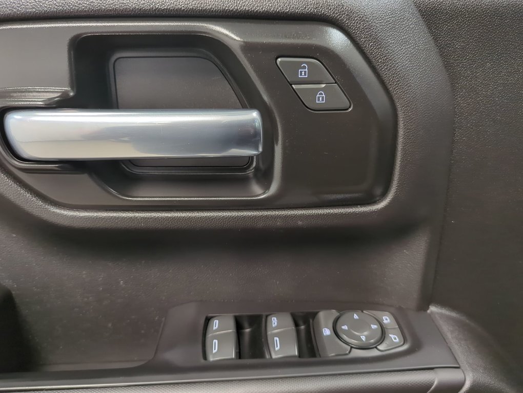 2022 GMC Sierra 1500 Pro in Dartmouth, Nova Scotia - 13 - w1024h768px