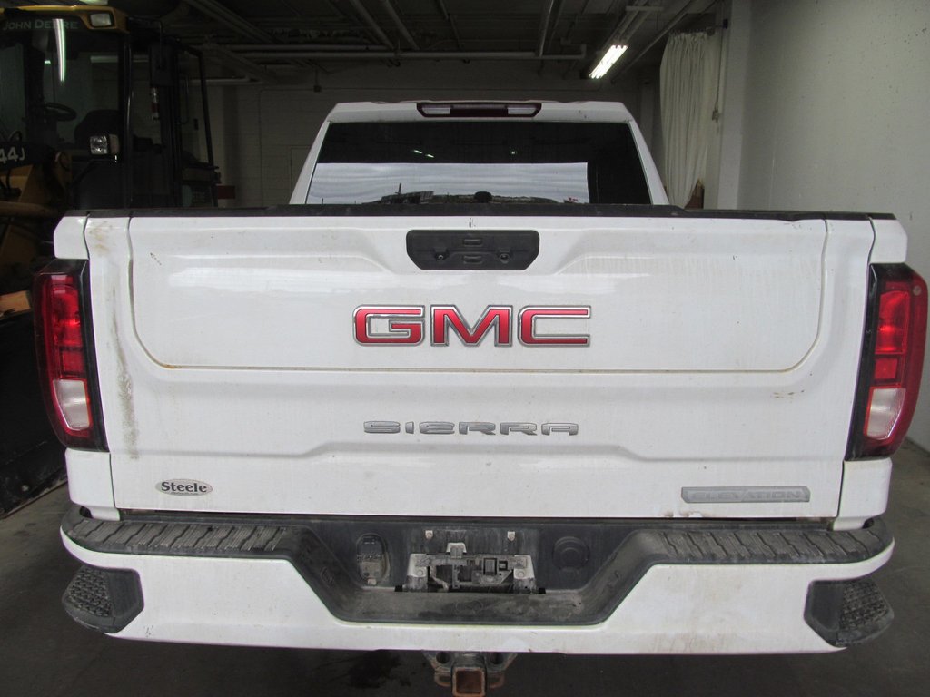 2022 GMC Sierra 1500 Elevation in Dartmouth, Nova Scotia - 3 - w1024h768px