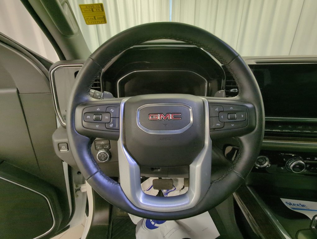 2023 GMC Sierra 1500 Elevation in Dartmouth, Nova Scotia - 14 - w1024h768px