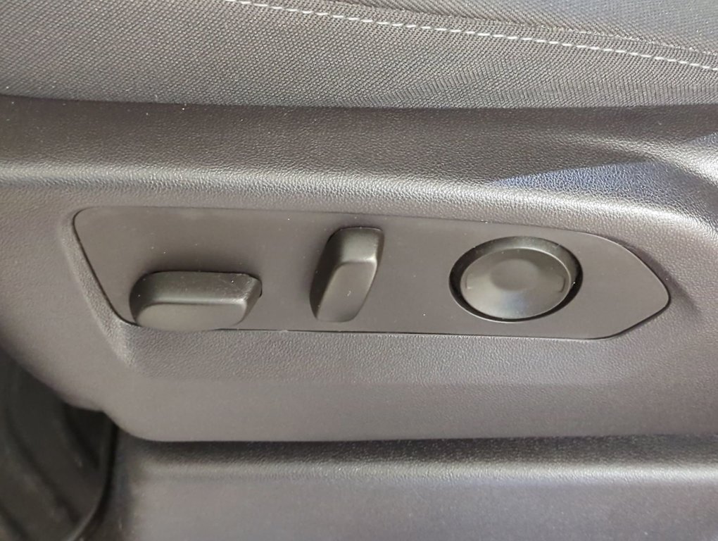 2023 GMC Sierra 1500 Elevation in Dartmouth, Nova Scotia - 12 - w1024h768px