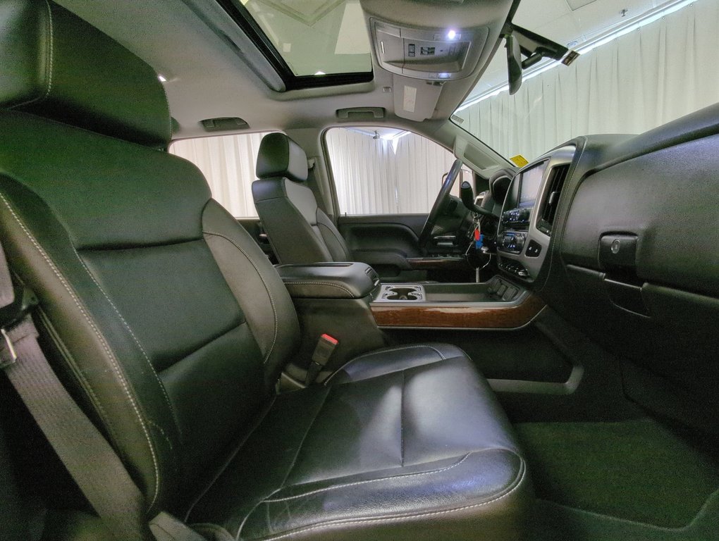 2017 GMC Sierra 2500HD SLT in Dartmouth, Nova Scotia - 24 - w1024h768px