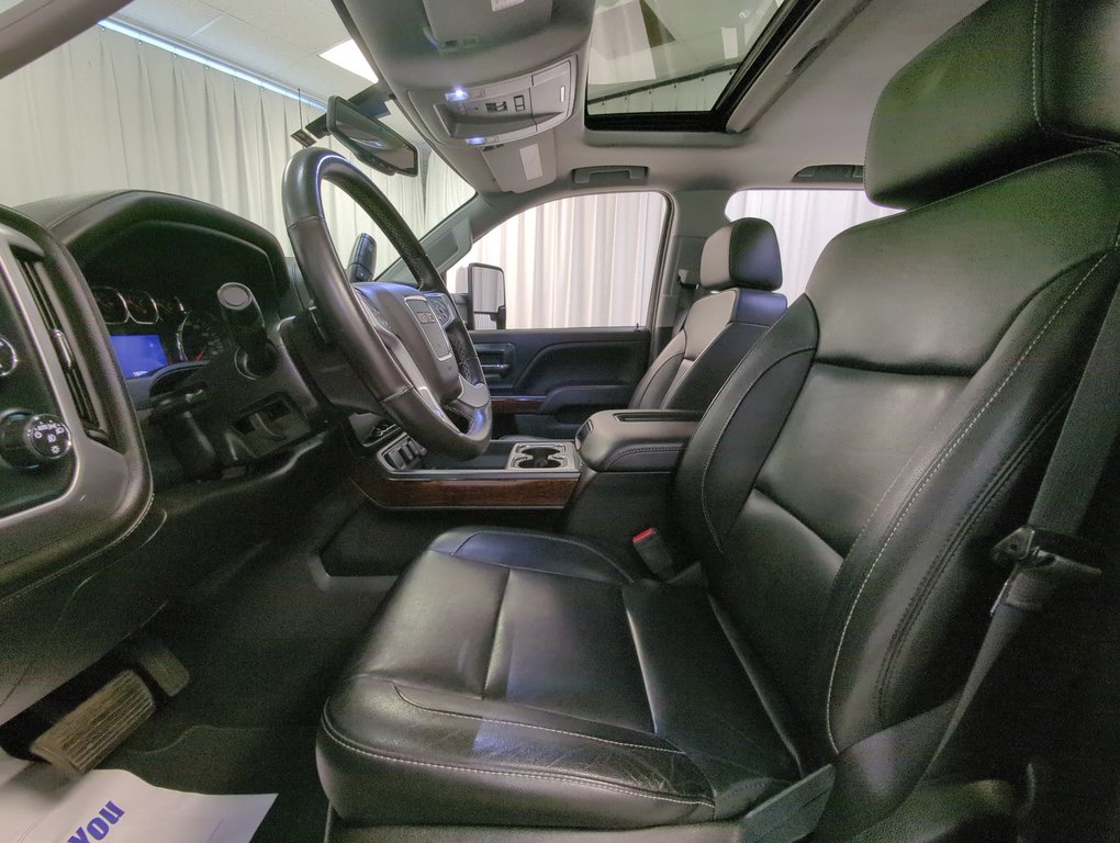 2017 GMC Sierra 2500HD SLT in Dartmouth, Nova Scotia - 11 - w1024h768px
