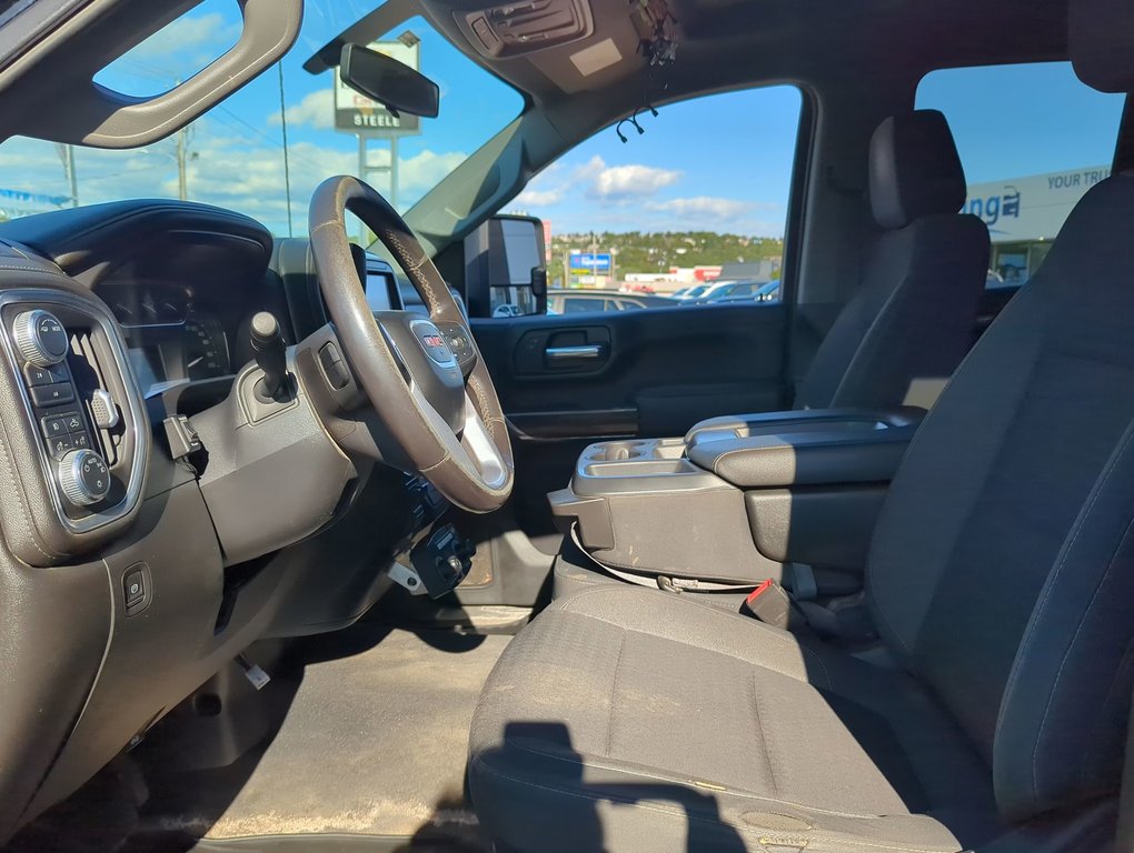 2021  Sierra 2500HD SLE 6.6L Gas in Dartmouth, Nova Scotia - 11 - w1024h768px