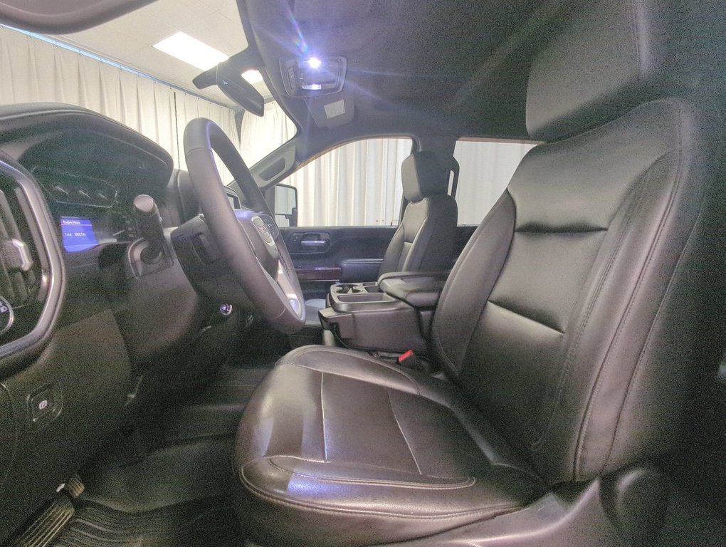 2021 GMC Sierra 2500HD SLT in Dartmouth, Nova Scotia - 11 - w1024h768px