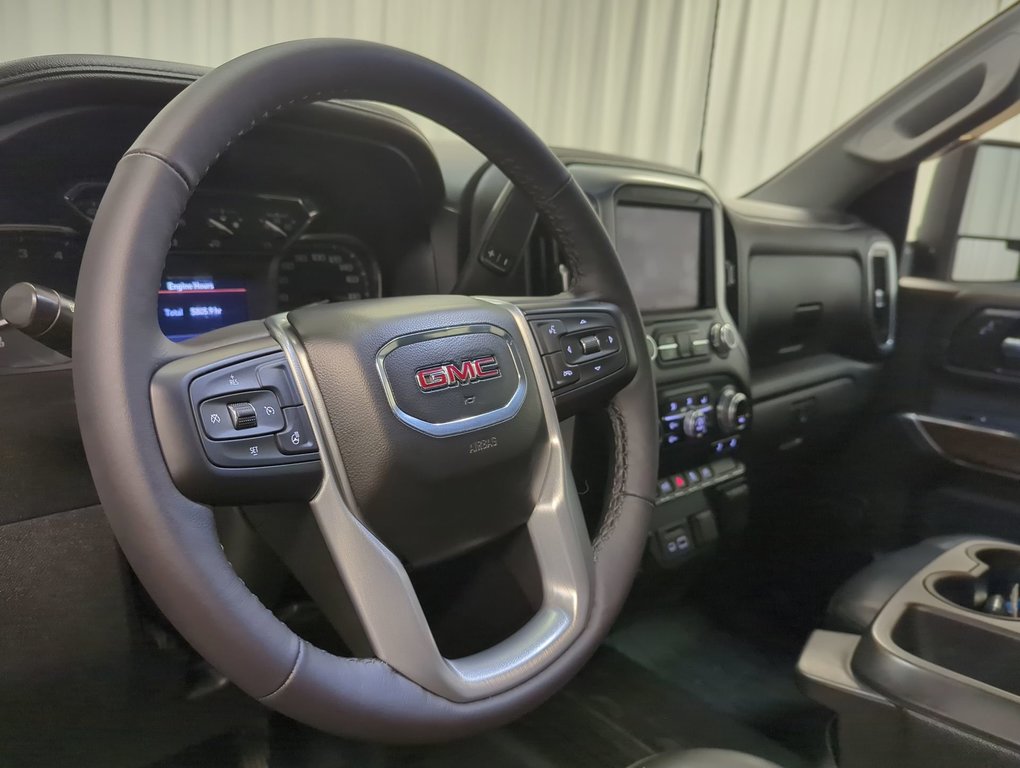 2021 GMC Sierra 2500HD SLT in Dartmouth, Nova Scotia - 19 - w1024h768px