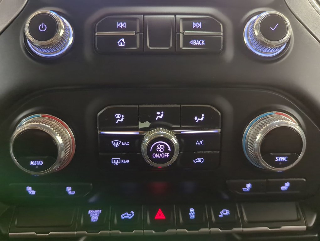 2021 GMC Sierra 2500HD SLT in Dartmouth, Nova Scotia - 18 - w1024h768px