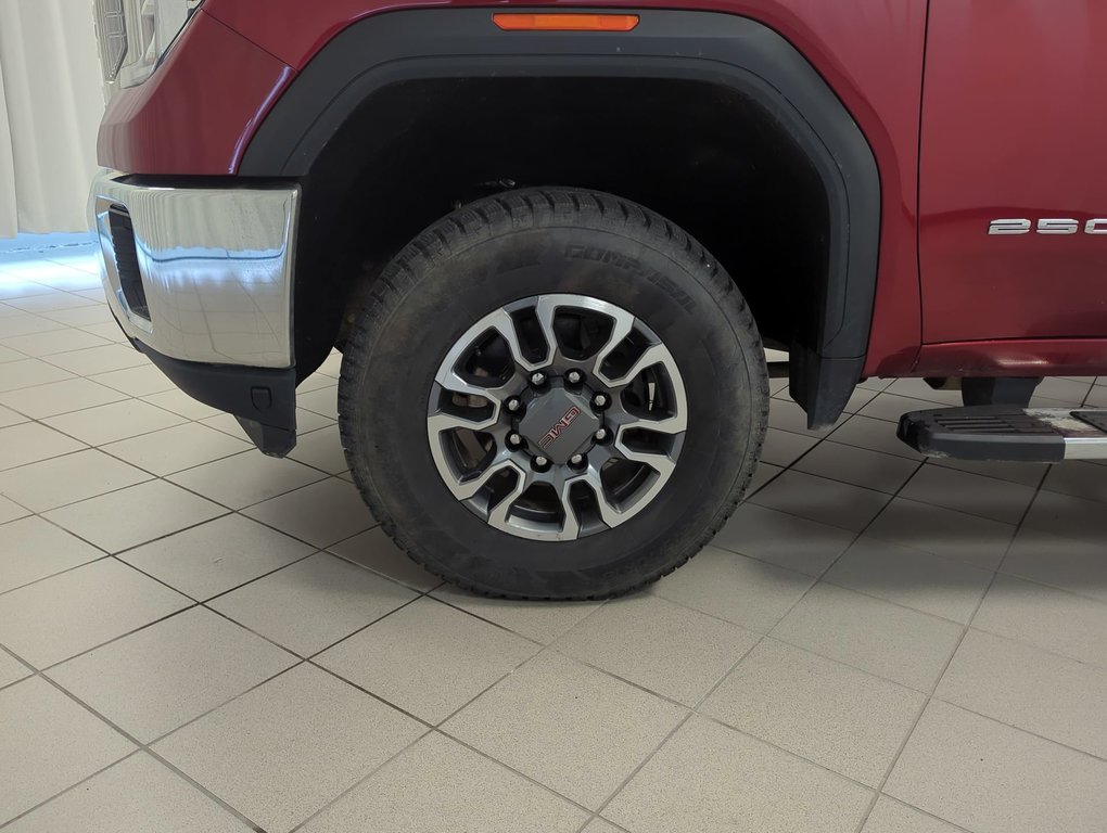 2021 GMC Sierra 2500HD SLT in Dartmouth, Nova Scotia - 10 - w1024h768px