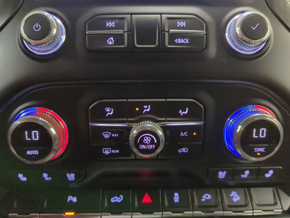 2022 GMC Sierra 2500HD AT4 in Dartmouth, Nova Scotia - 19 - w1024h768px