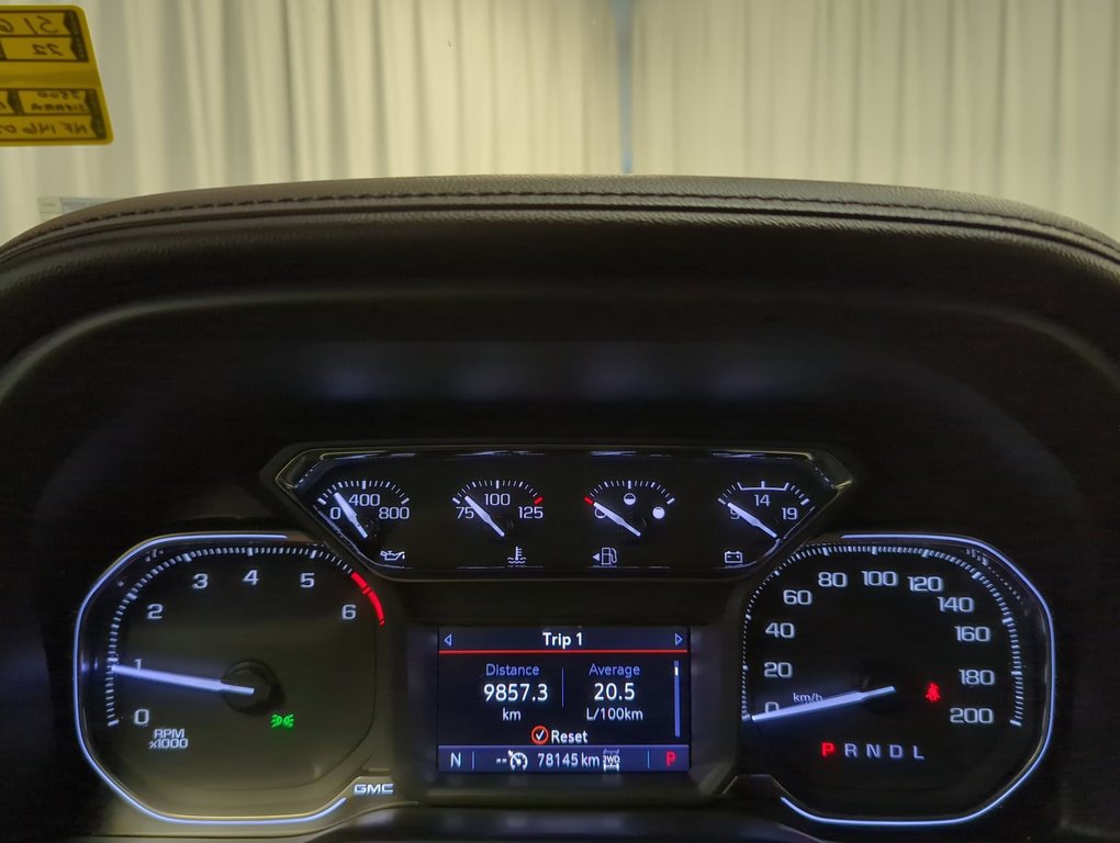 2022 GMC Sierra 2500HD AT4 in Dartmouth, Nova Scotia - 15 - w1024h768px