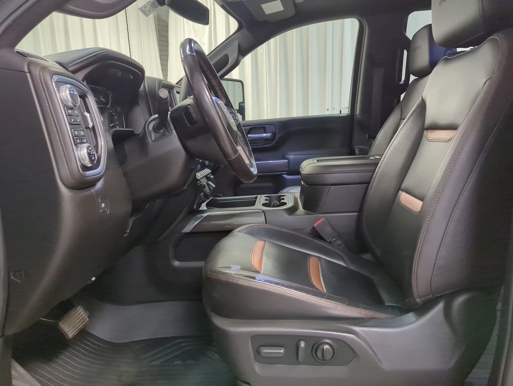 2022 GMC Sierra 2500HD AT4 in Dartmouth, Nova Scotia - 11 - w1024h768px