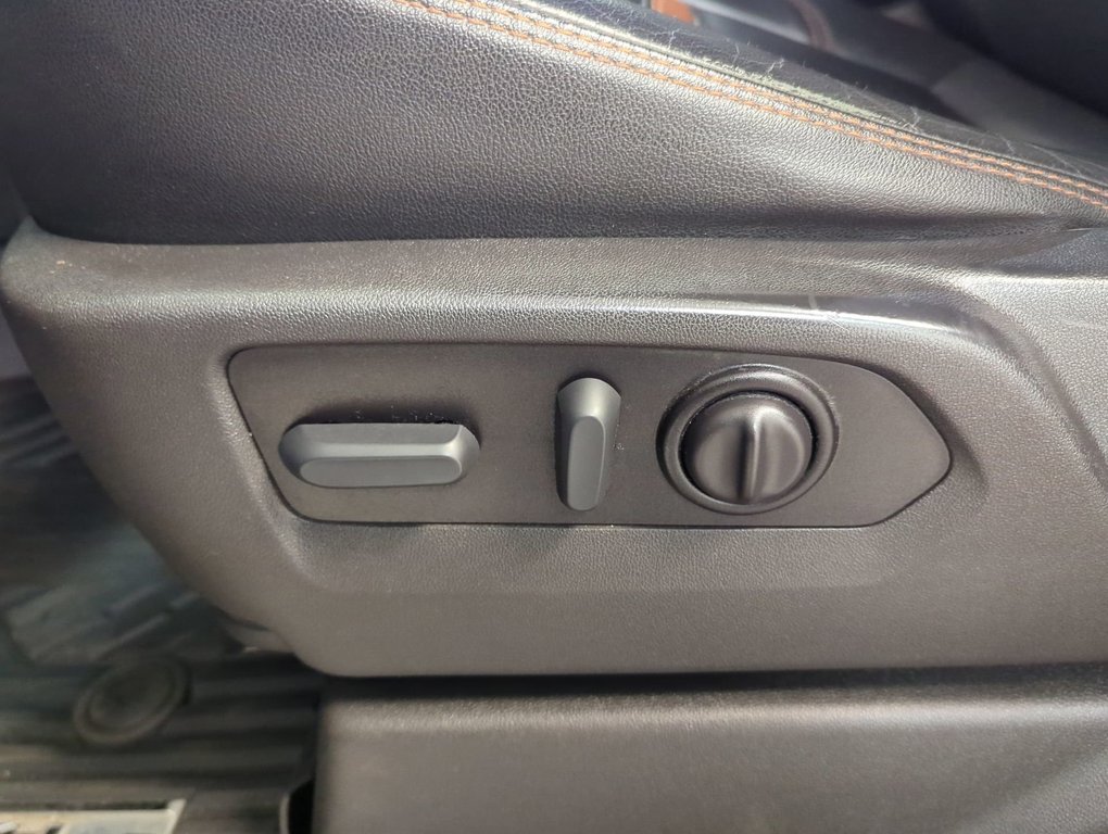 2022 GMC Sierra 2500HD AT4 in Dartmouth, Nova Scotia - 12 - w1024h768px
