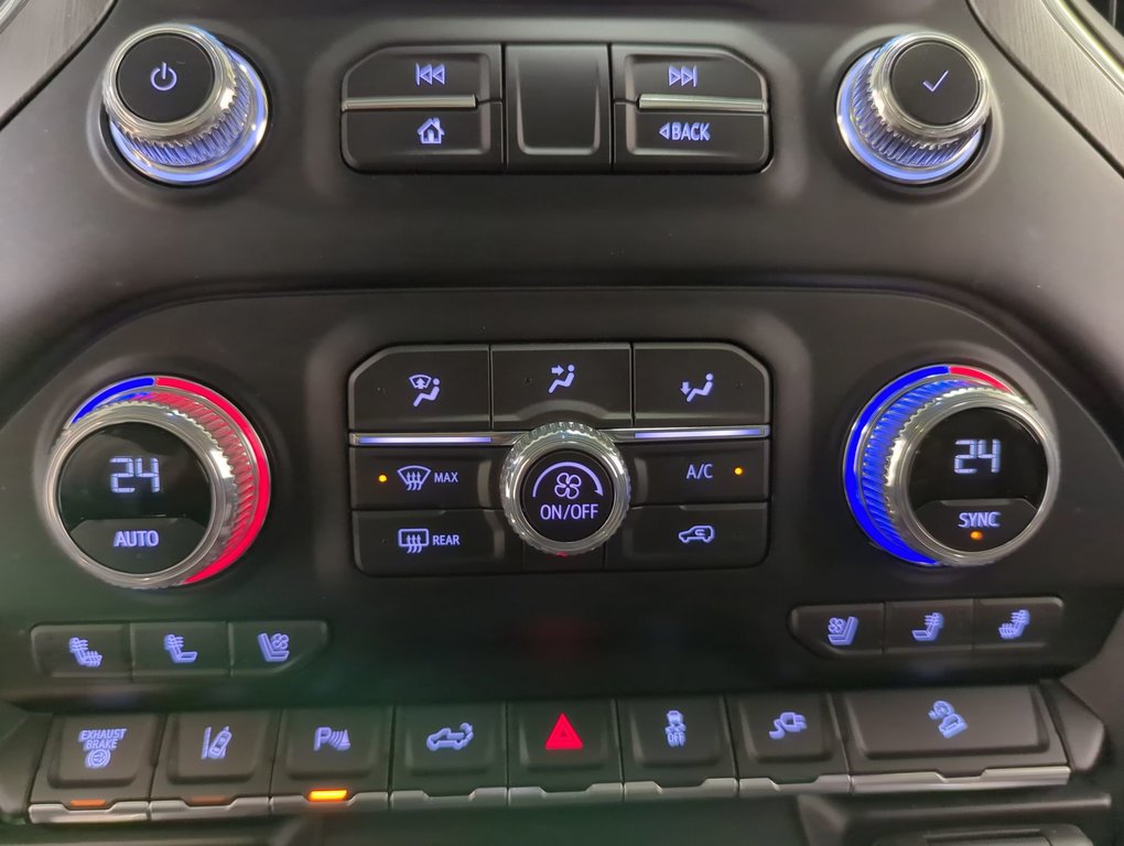 2023 GMC Sierra 2500HD Denali in Dartmouth, Nova Scotia - 19 - w1024h768px