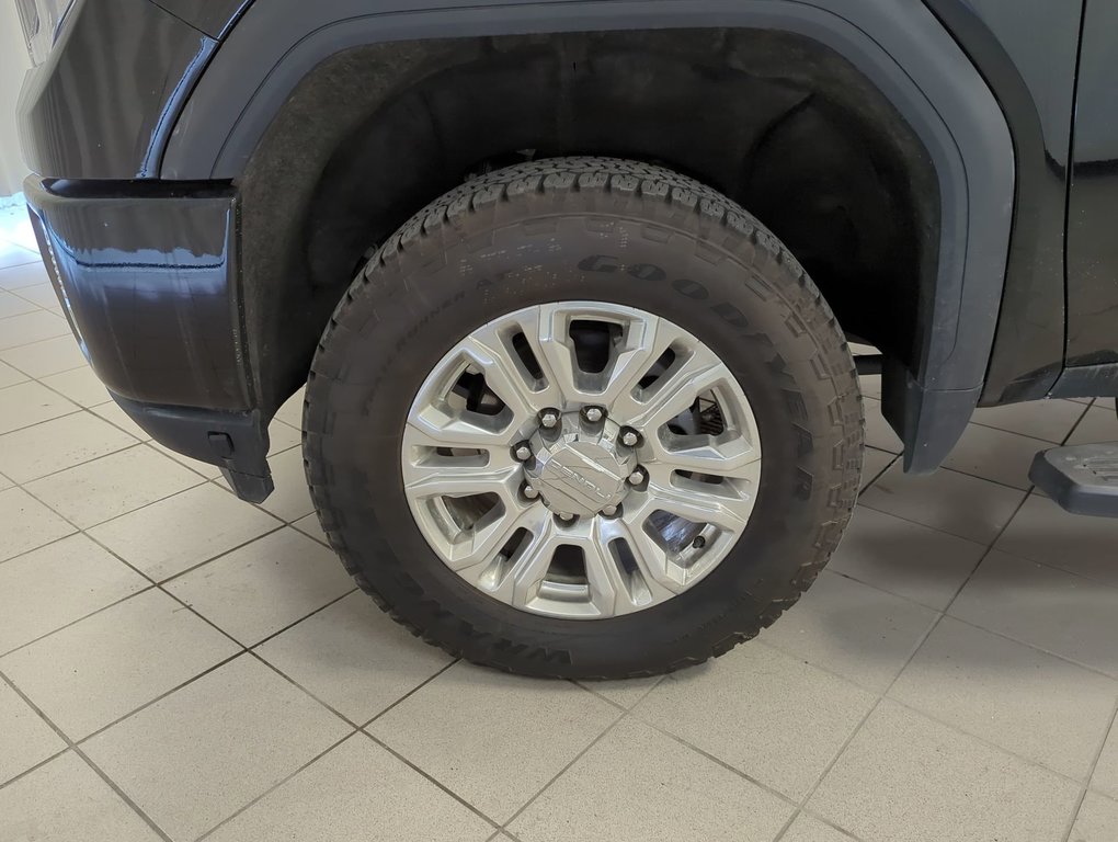 2023 GMC Sierra 2500HD Denali in Dartmouth, Nova Scotia - 10 - w1024h768px