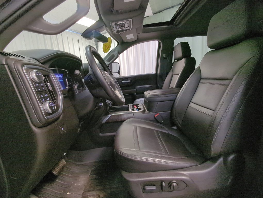 2023 GMC Sierra 2500HD Denali in Dartmouth, Nova Scotia - 11 - w1024h768px